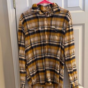 American Eagle Outfitters Yellow and Black Plaid Shirt Jacket